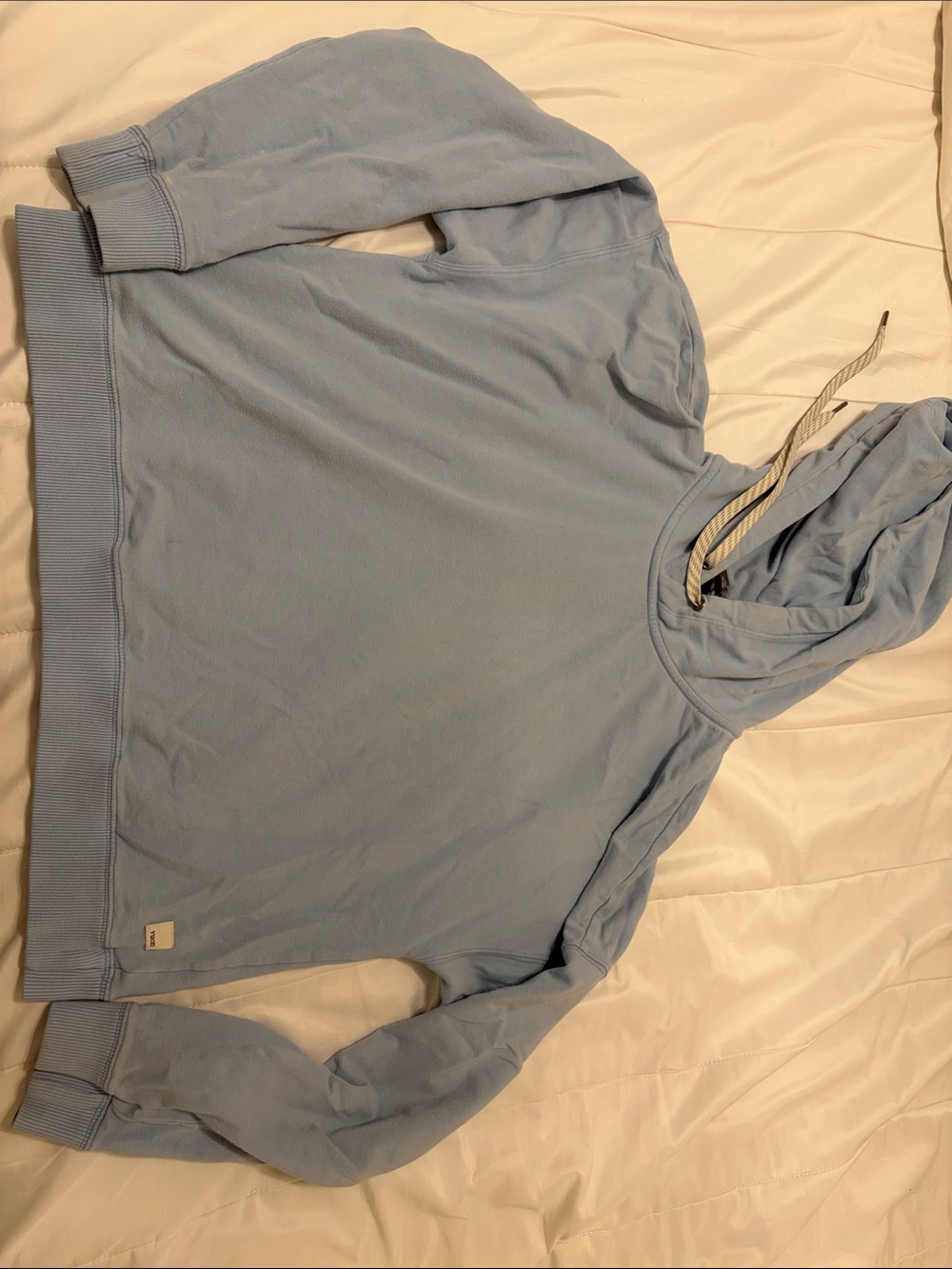 Vuori Women's Laguna Hoodie
Light Blue size M